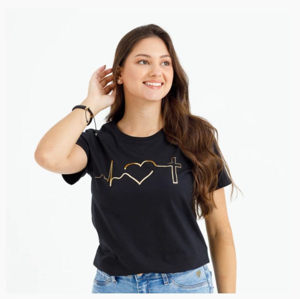 T'Shirt  Feminina Preta Bate Coração Dourado - Image 3